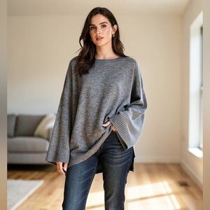 Vince Camuto Gray Knit Sweater w/ Statement Sleeves Large